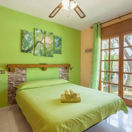Secluded Rural Villa - Pool, Bbq & Nature *